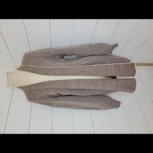 NWT HYFVE Large brown & white chevron cardigan sweater